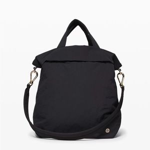 Lululemon On My Level Bag